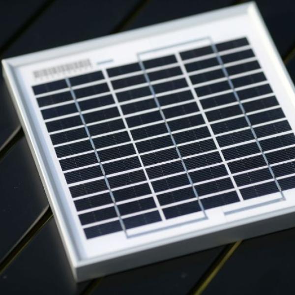 Jinko Solar 550W Monocrystalline Solar Panel – High Efficiency PV Module